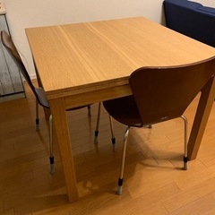 IKEA ダイニングテーブル 椅子二脚付