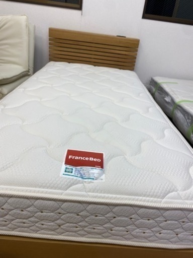 France Bed ウッドフレーム シングルベッド