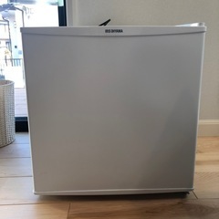 アイリスオーヤマ小型冷蔵庫