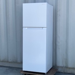 美品！ヤマダセレクト◇冷凍冷蔵庫◇236L◇YRZ-F23H1◇...