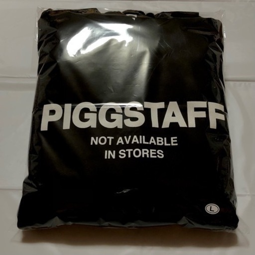 【新品】PIGGS パーカー