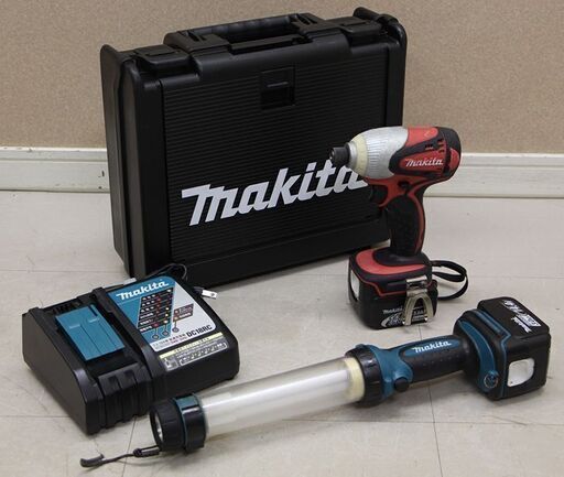 マキタ makita　充電式インパクトドライバ 14.4V  TD130D 充電器 バッテリー2個　オマケのNML144ライト付 (D4326rwraY)