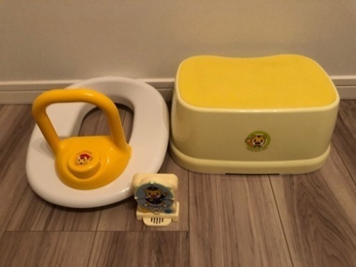 しまじろうトイレトレーニング補助便座 かつぺ 箕面のベビー用品 おむつ トイレ用品 の中古あげます 譲ります ジモティーで不用品の処分