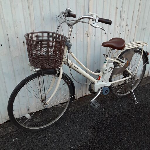 R4016 8.9Ahバッテリー付き電動アシスト自転車　パナソニック　Lithium ViVi Ensemble　充電器　鍵付き　電動自転車