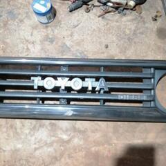 ランドクルーザー70前期型希少トヨタ純正品グリル