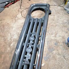 ランドクルーザー70前期型希少トヨタ純正品グリル