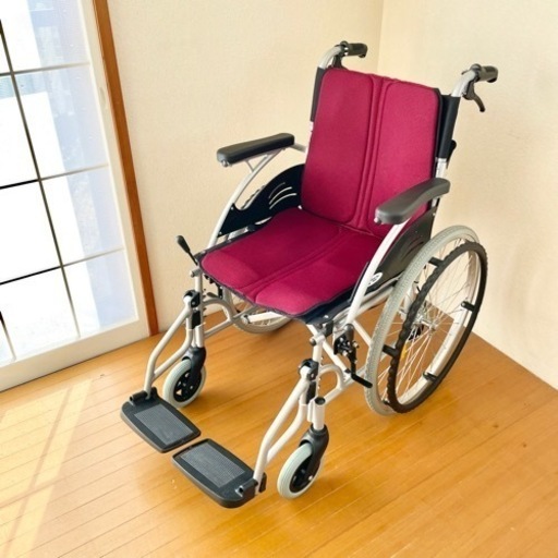 自走介助兼用車椅子　ハピネスCA-10SU ケアテックジャパン