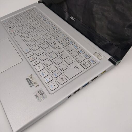 NEC  超薄型13.3インチノート　重量875g　第3世代Core i7搭載 メモリ4G SSD256G HDMI Wifi対応　　#1500005 NEC 超薄型13.3インチノート 重量875g 第3世代Core i7搭載 メモリ