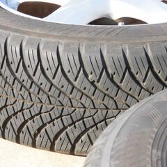 【値下げしました】オールシーズンタイヤ215/60R16 +アルミホイール４本セット