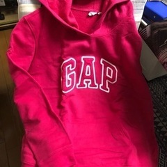 Gapパーカー