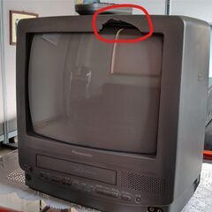 パナソニック　ブラウン管式テレビデオ　14型　1996年製