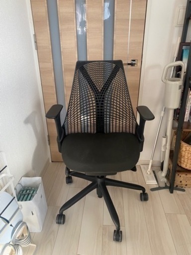 オフィス椅子　デザイナー　SAYL Chair Suspension Mid-Back