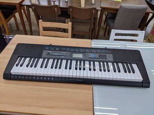 CASHIO 電子キーボード 2017年製 CTK-2550 カシオ