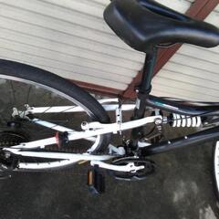 FERRARIスクーデリア マウンテンバイク 700 21段変速 ブラック 配送無料