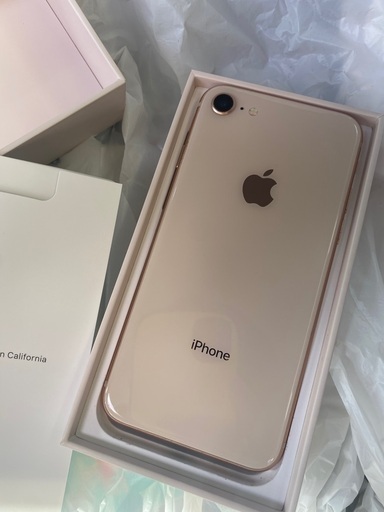 iPhone8 焼安 遊び用 作業用でいかがでしょうか❓