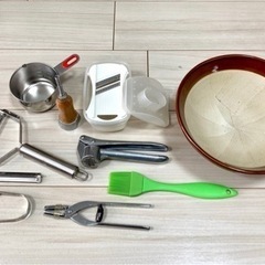 調理具9点(ニンニククラシャー、銀杏割り、すり鉢など)