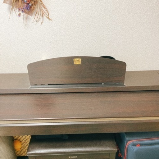 電子ピアノ