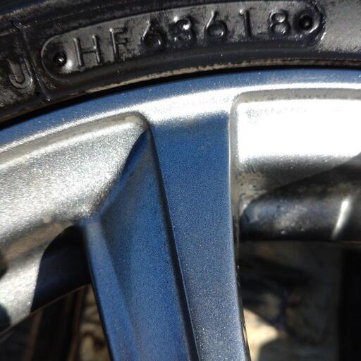 アルミホイール（スタッドレスタイヤ付き）175/65R15