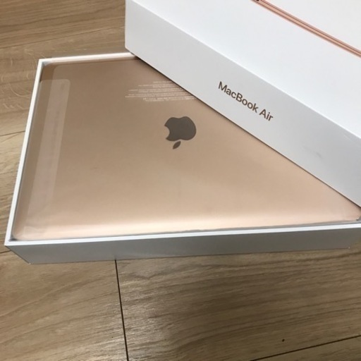 今だけ60000円→35000円macbook air 2018年製　13インチ　touch idあり　8gb