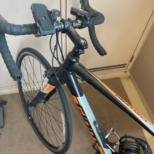 ロードバイク買ってください。