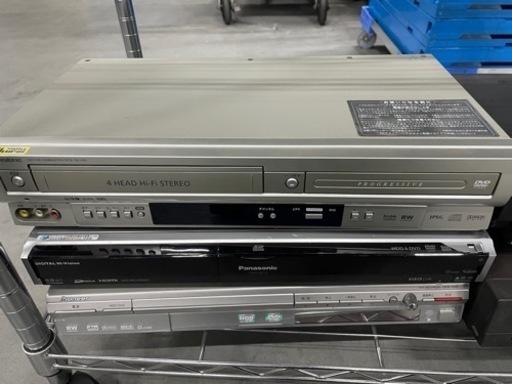 ３台セットビデオデッキ ビデオdvdプレイヤー など3商品をまとめ出品ジャンク品扱い部品取り用 業者様必見！ BD・HDD・VHSプレーヤー大量セット！ ジャンク品 Yahoo