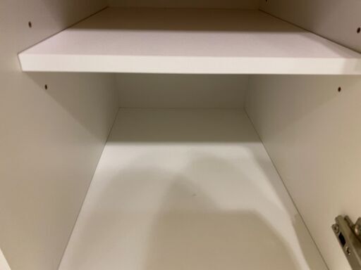 宇都宮でオシャレな家具を探すなら『オトワリバース！』レンジボード W1200 食器棚 キッチン収納 収納棚 白 中古品