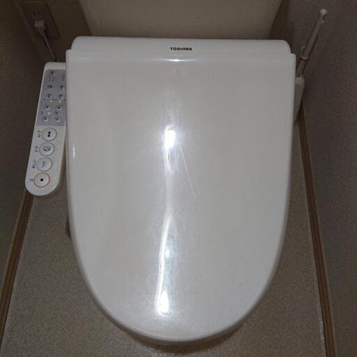 【取引中です】12日(土)限定引き取り TOSHIBA 温水洗浄便座 ウォシュレット