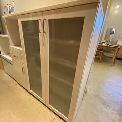 宇都宮でオシャレな家具を探すなら『オトワリバース！』ミドル 