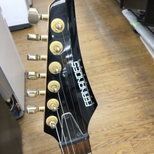 #N-29【ご来店頂ける方限定】FERNANDESのエレキギターです