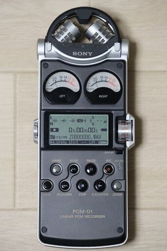 【苫小牧バナナ】動作品 SONY PCM-D1 リニアPCMレコーダー ポータブル 集音器 4GBフラッシュメモリー内蔵 単三4本バッテリー 現品限り
