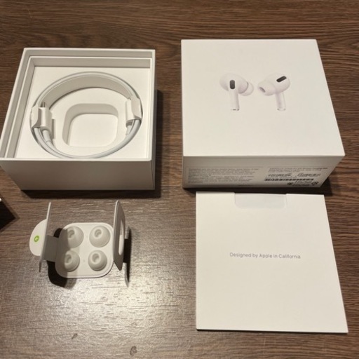 Apple AirPodsPro MWP22J/A ケース付き