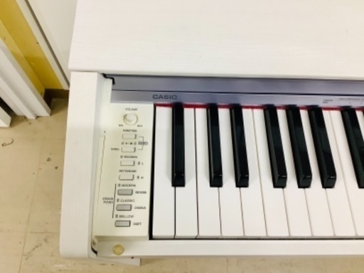 白いピアノでお部屋を華やかに！上質な音としっかりした鍵盤タッチCASIOの電子ピアノ