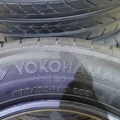 ◆◆SOLD OUT！◆◆工賃込み☆超絶バリ山！185/65R15ほぼ新品YOKOHAMAタイヤ