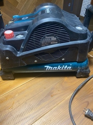 マキタ コンプレッサー8L 値下げ‼️