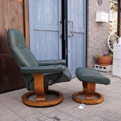 北欧ノルウェーのメーカーEKORNES(エコーネス)社のストレスレスチェアー コンサル(M)です！！リビングはもちろんシアタールームなどにおススメの北欧デザインのパーソナルチェアー♪CA515