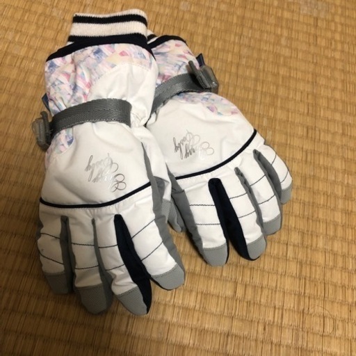 グローブ手袋子供サイズl ゆの 淵野辺のその他の中古あげます 譲ります ジモティーで不用品の処分