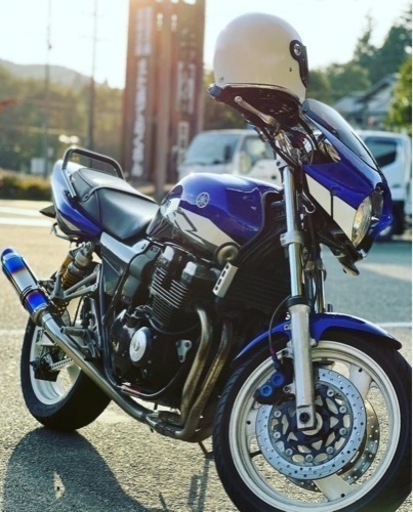 YAMAHA XJR400R ヤマハ　400cc
