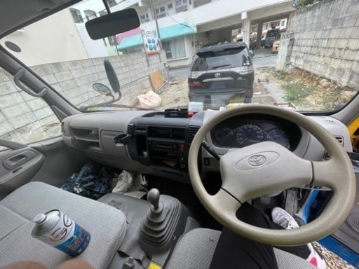TOYOTAダイナ　荷台アルミコンテナ