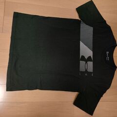 UNDER ARMOUR　シャツ
