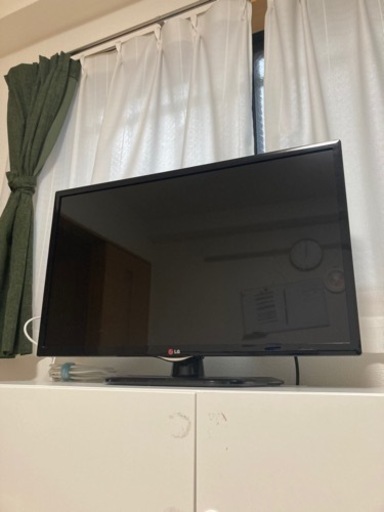 出品LG テレビ　32インチ