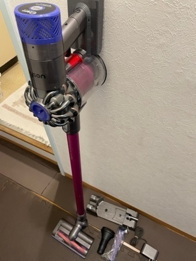 決まりました！Dyson DC62 ダイソン　SV07 ピンク　バッテリー新品　新品フィルター付き