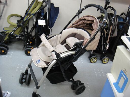 コンビ ベビーカー ベージュ UE-630 【モノ市場半田店】151
