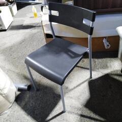 ●倉●　在庫有り　シンプルチェア　１人掛け椅子　黒　札幌　リサイ...