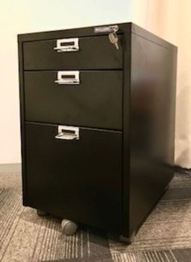 メタルキャビネット　３段　オールロック式　アイリスオーヤマ