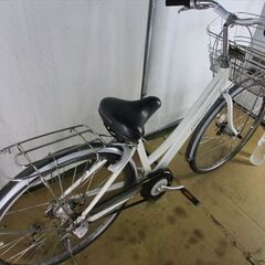 B733　限定特価　整備済み★ブリヂストン　アルベルト　ロイヤル　ホワイト★ 中古自転車 【26インチ 】