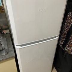 【取引完了】Haier 冷凍冷蔵庫 家庭用 JR-N121A