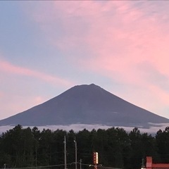 今年の夏、富士山を一緒に登る人を募集しています❗️