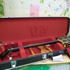 11.000円 沖縄三線専用 ハードケース三色から選択と三線台セット