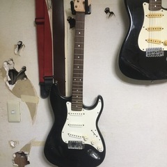 エレキギター の残骸