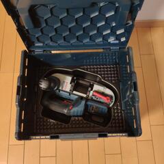 値下げ　BOSCH1　18ｖ　バンドソー　GCB 18V_LI
